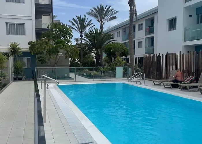 Apartamento Bristol Terrace Con Giardino Privato Esterno *